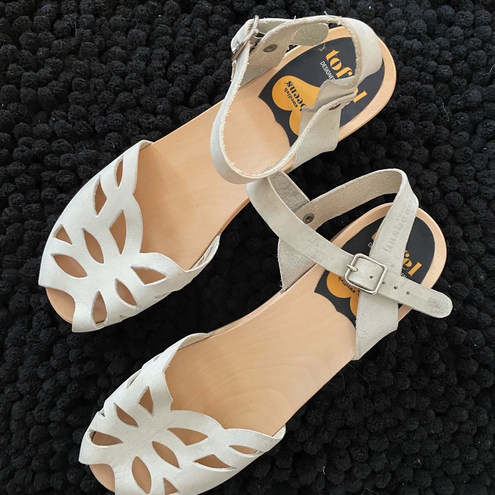 Swedish hasbeen low strappy sandal